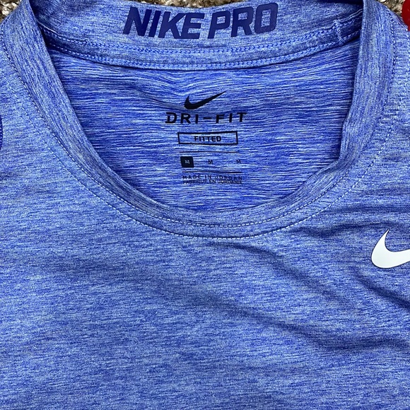 Fitted Nike Pro Tee - Picture 3 of 3